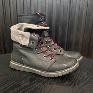 Sorel Women’s Cozy 1964 Waterproof Boots